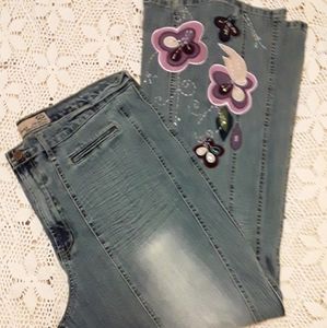 Women's Embroidered Wide Legged Blue Jeans